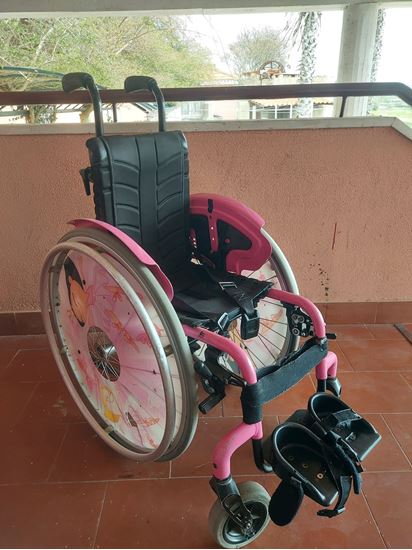Picture of Cadeira de rodas manual 