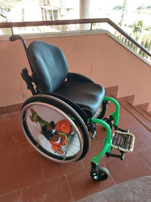 Imagem de Cadeira de rodas manual pediátrica